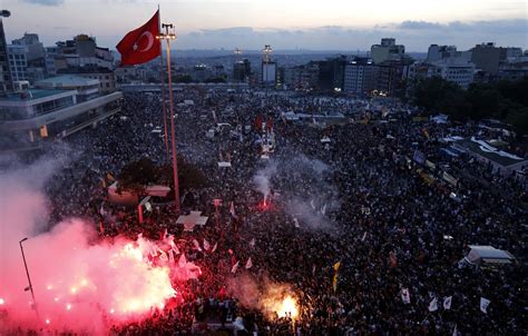  Gezi Park Protests: Waking Up a Sleeping Giant and Reshaping Turkish Politics